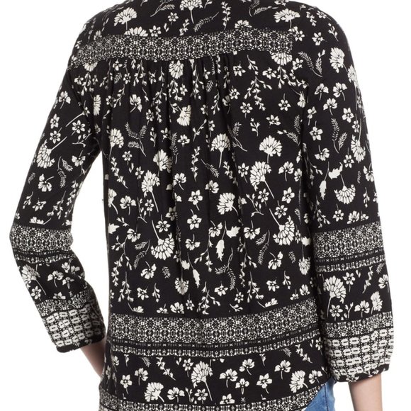 Lucky Brand Floral Print Henley Top In Black Multi Border Print Size Medium - Picture 2 of 6
